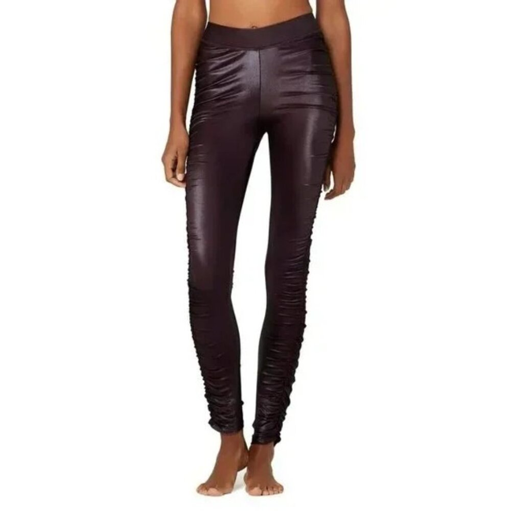 Alo Cinched leggings in Oxblood Shine. XXS